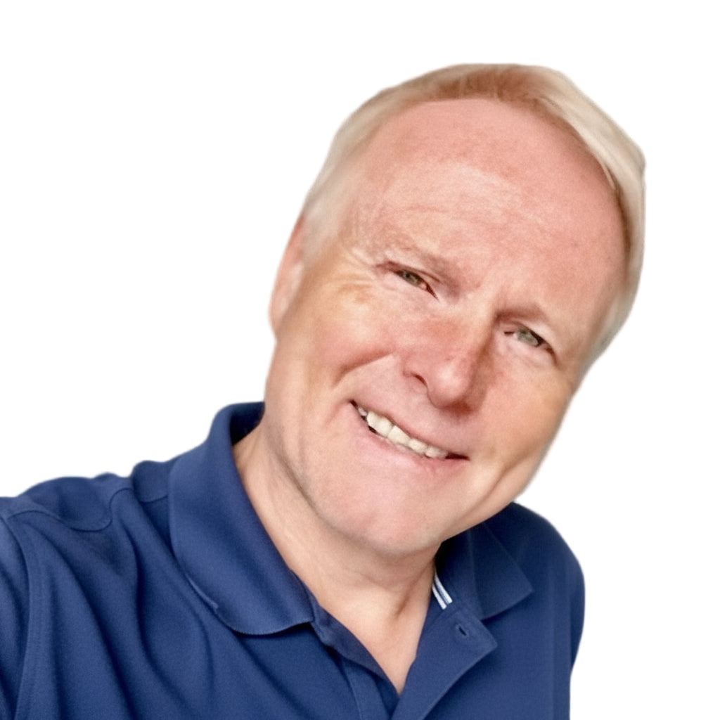 Portrait photograph of Trond Hagen, licenced physiotherapist, smiling.