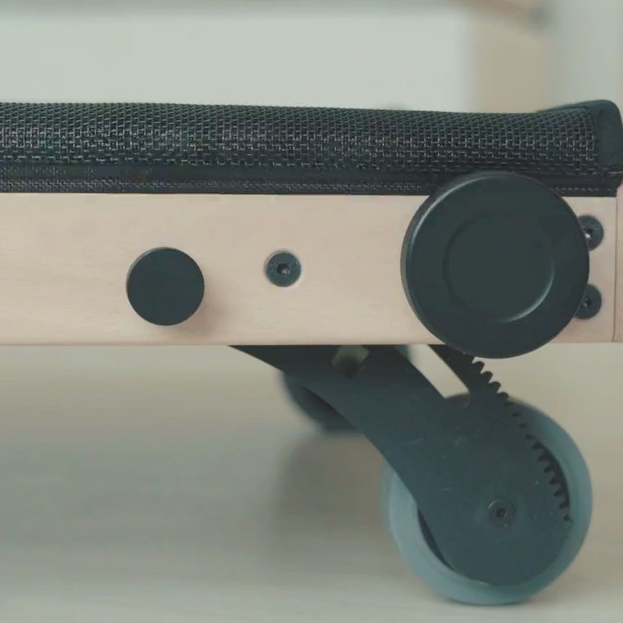 Adjusting the pressure on Movelio Bed Roller